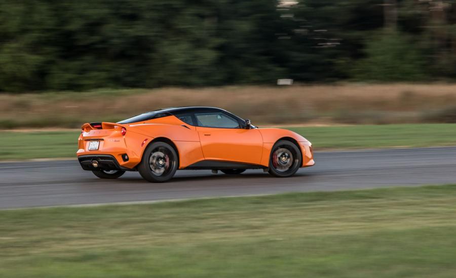  Lotus Evora 400  2016 года  (NA) (фото 6 из 38)